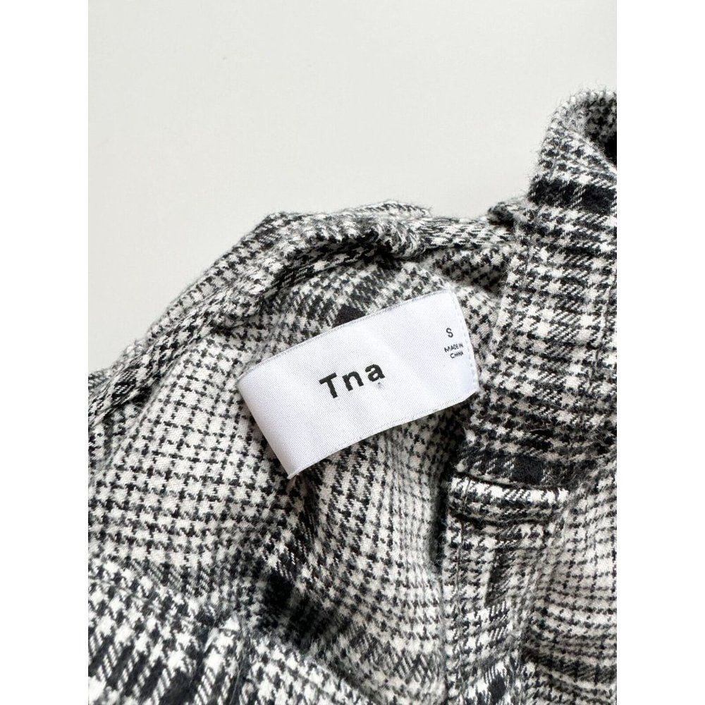 Aritzia TNA Brewster Black Grey Plaid Check Flannel Button Down Shirt, Size S - Picture 9 of 11